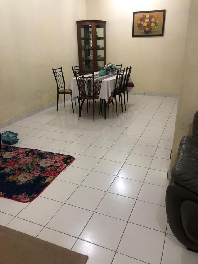 Homestay Rawang Gamuda Luge Luaran gambar